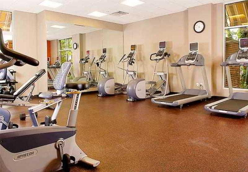 Residence Inn By Marriott Fairfax City Экстерьер фото