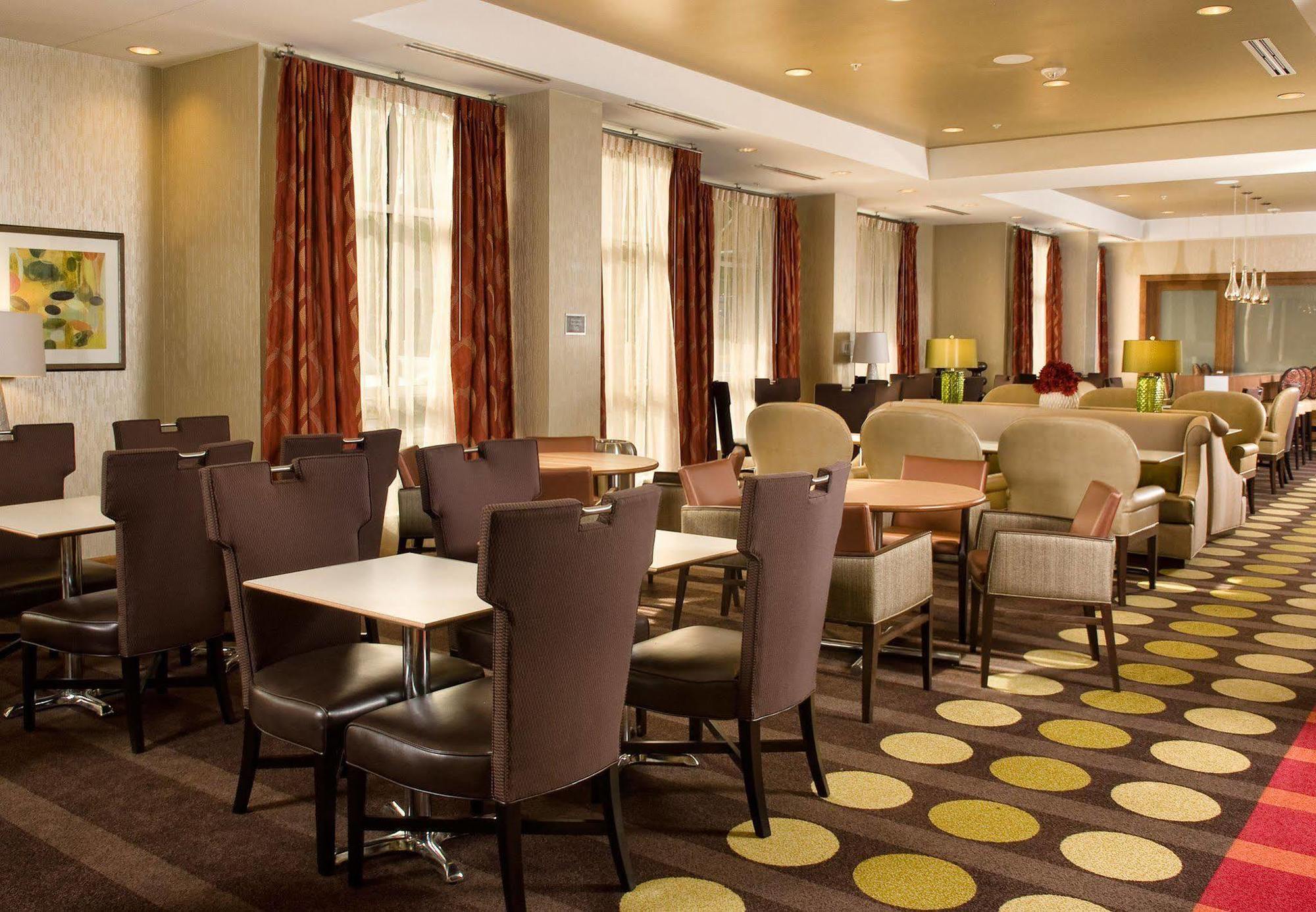 Residence Inn By Marriott Fairfax City Экстерьер фото